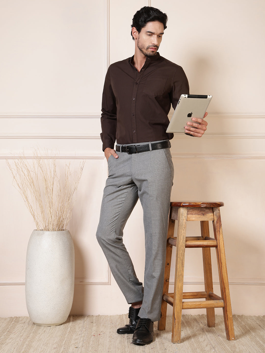 Men Brown Solid Cotton Casual Shirt Full Sleeve Regular Fit Everyday Wear