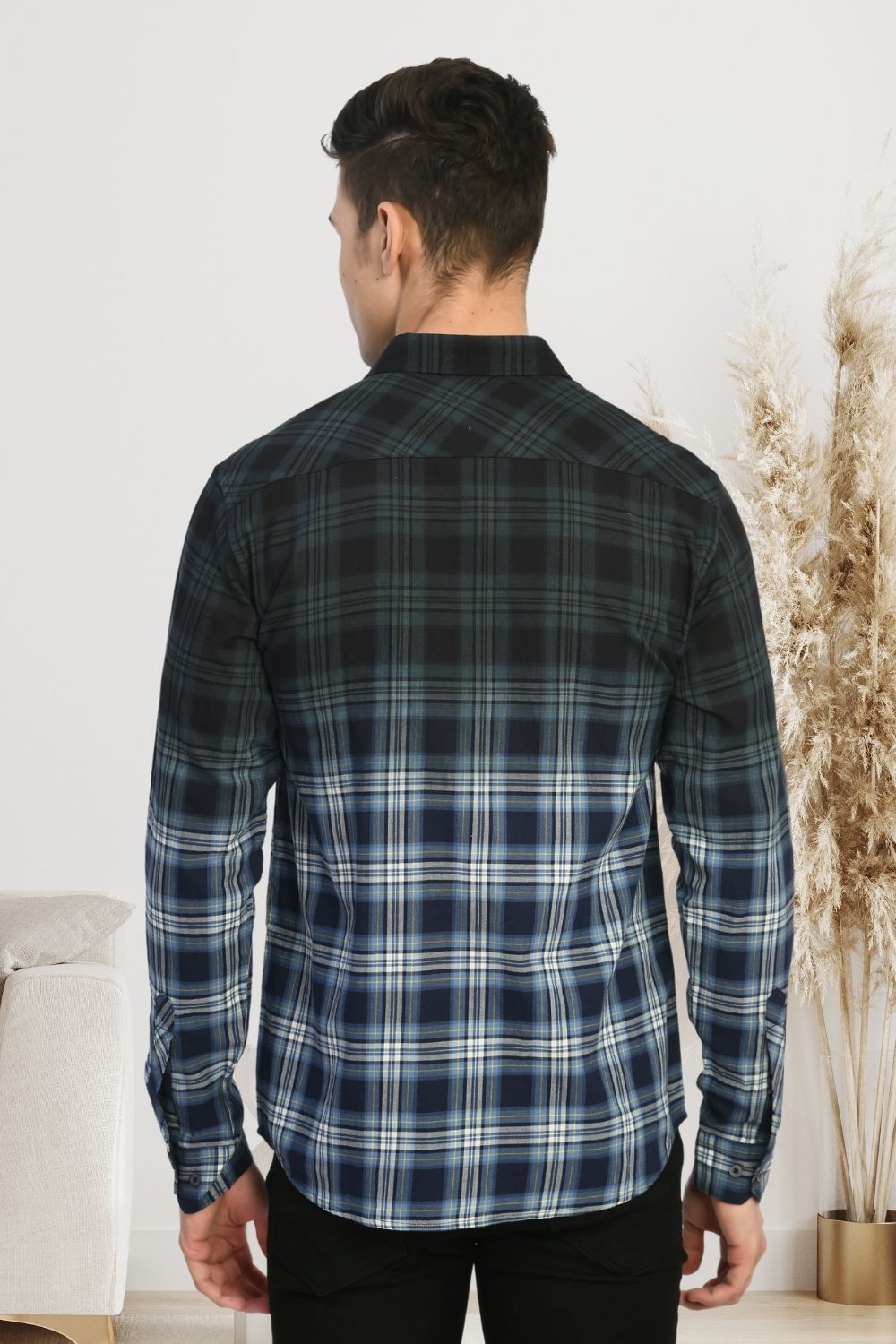 Men Standard Tartan Checks Opaque Checked Casual Shirt