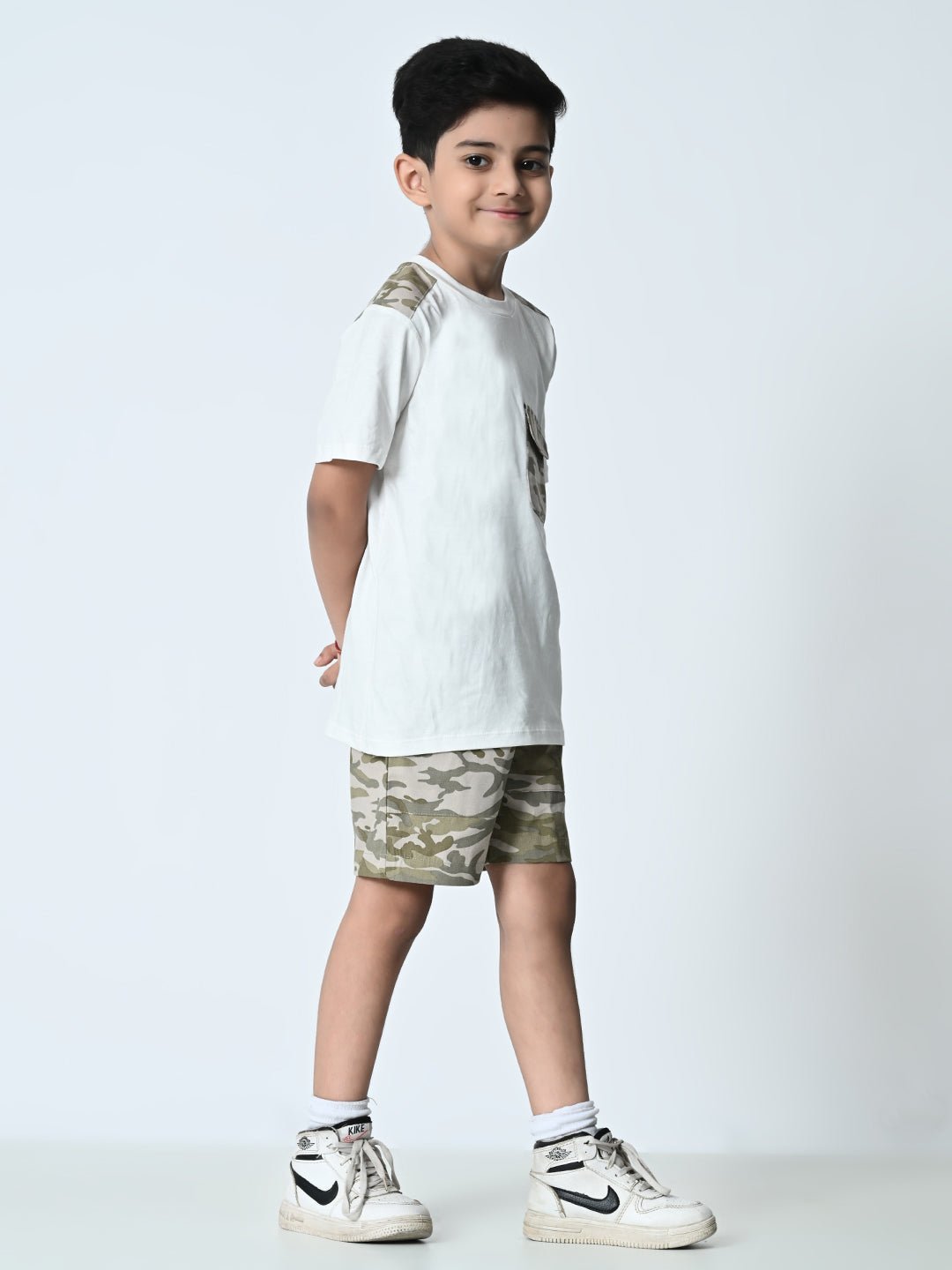 Boys Camouflage Printed T-shirt & Shorts Set - RueCollections