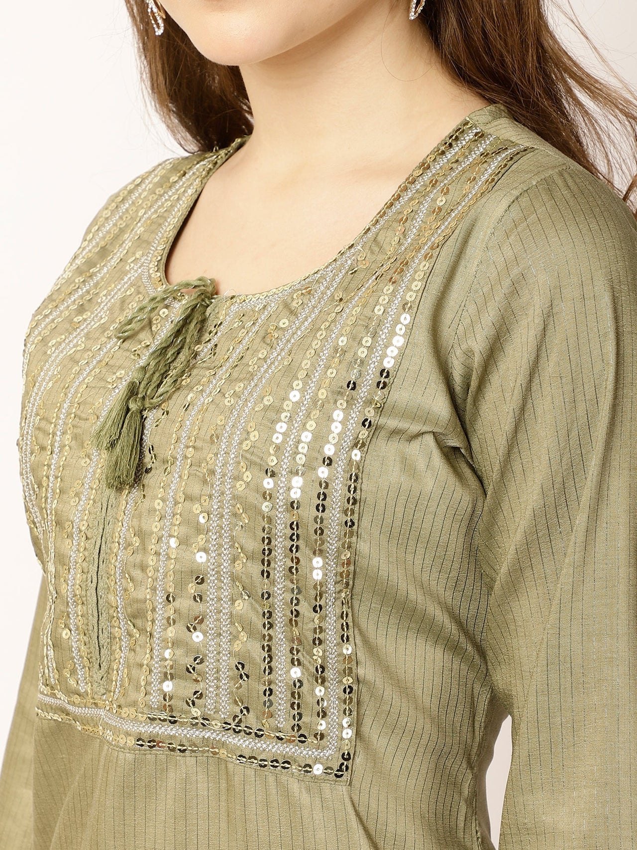 Ethnic Motifs Yoke Design Regular Sequinned Kurta with Trousers - RueCollections