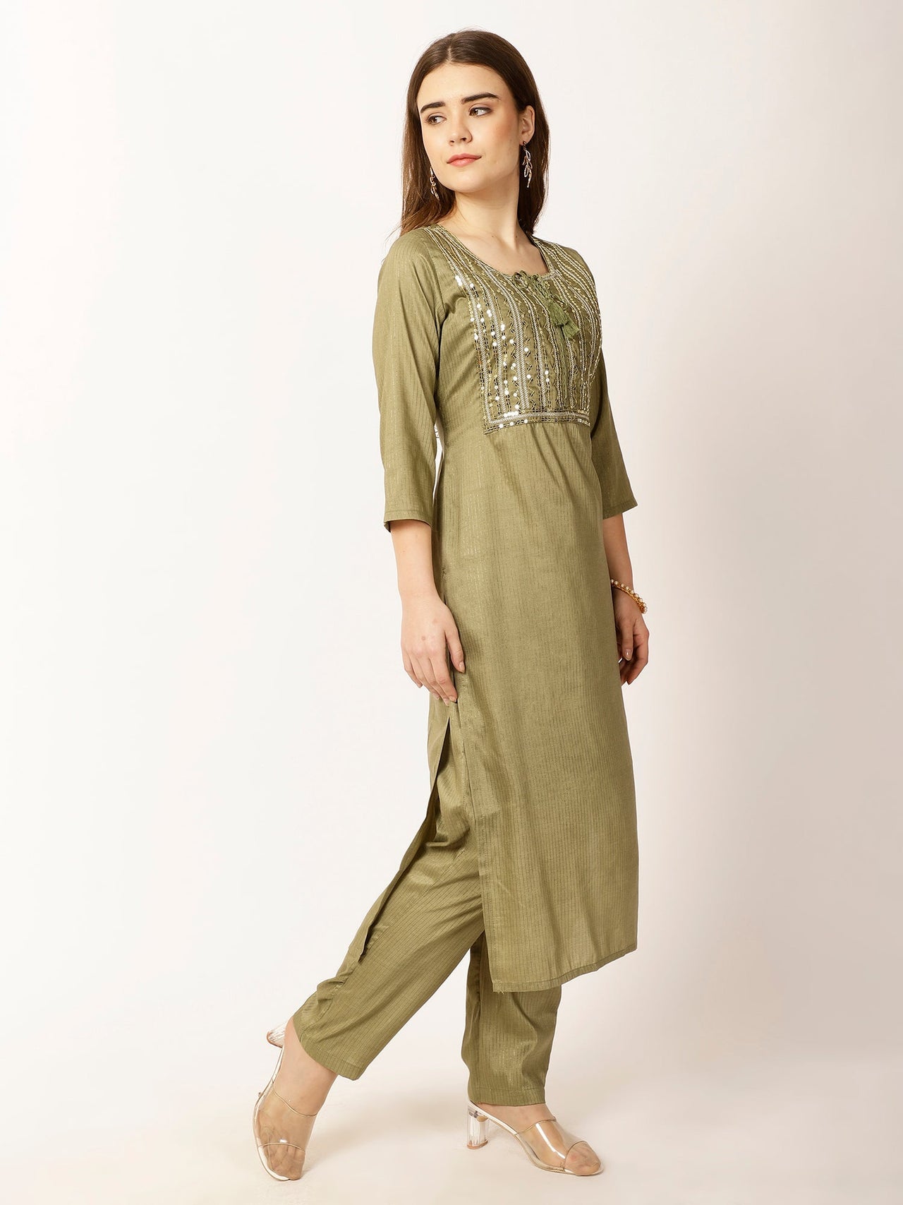 Ethnic Motifs Yoke Design Regular Sequinned Kurta with Trousers - RueCollections