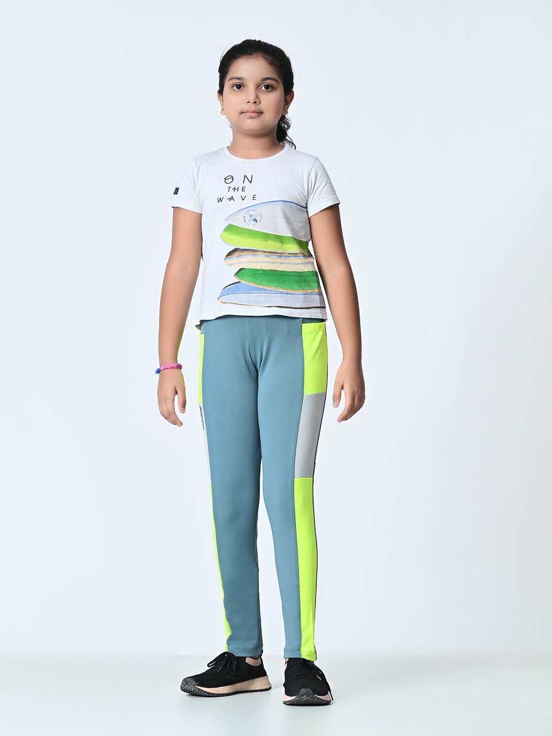 Girls High - Rise Colour - Blocked Ankle length Tights - RueCollections