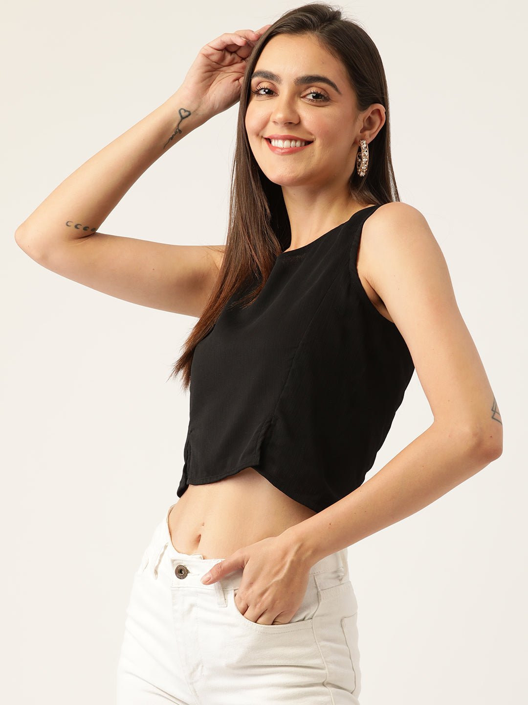 Women Black Solid Crop Top - RueCollections