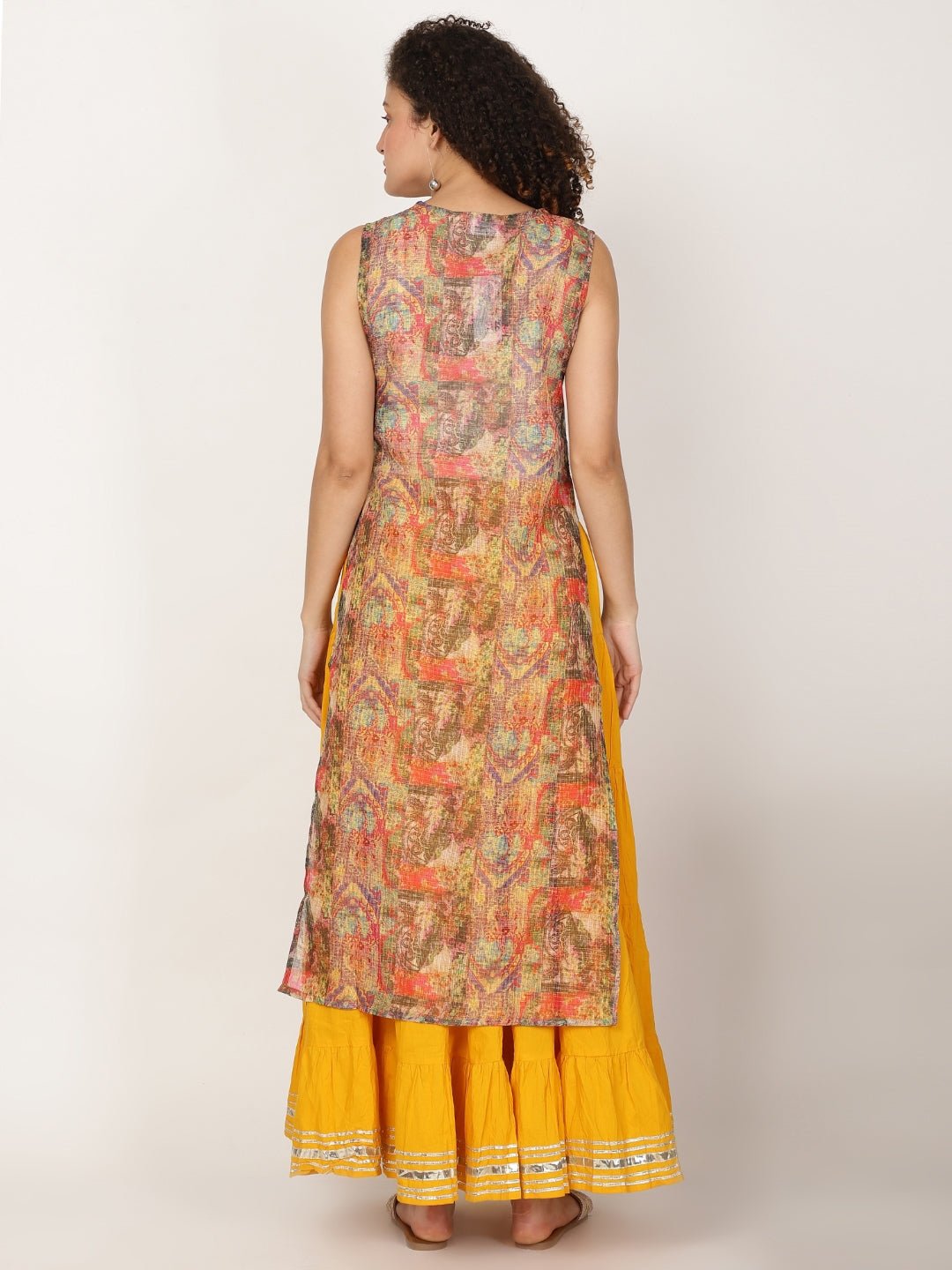 Women Floral Printed Kurta - RueCollections