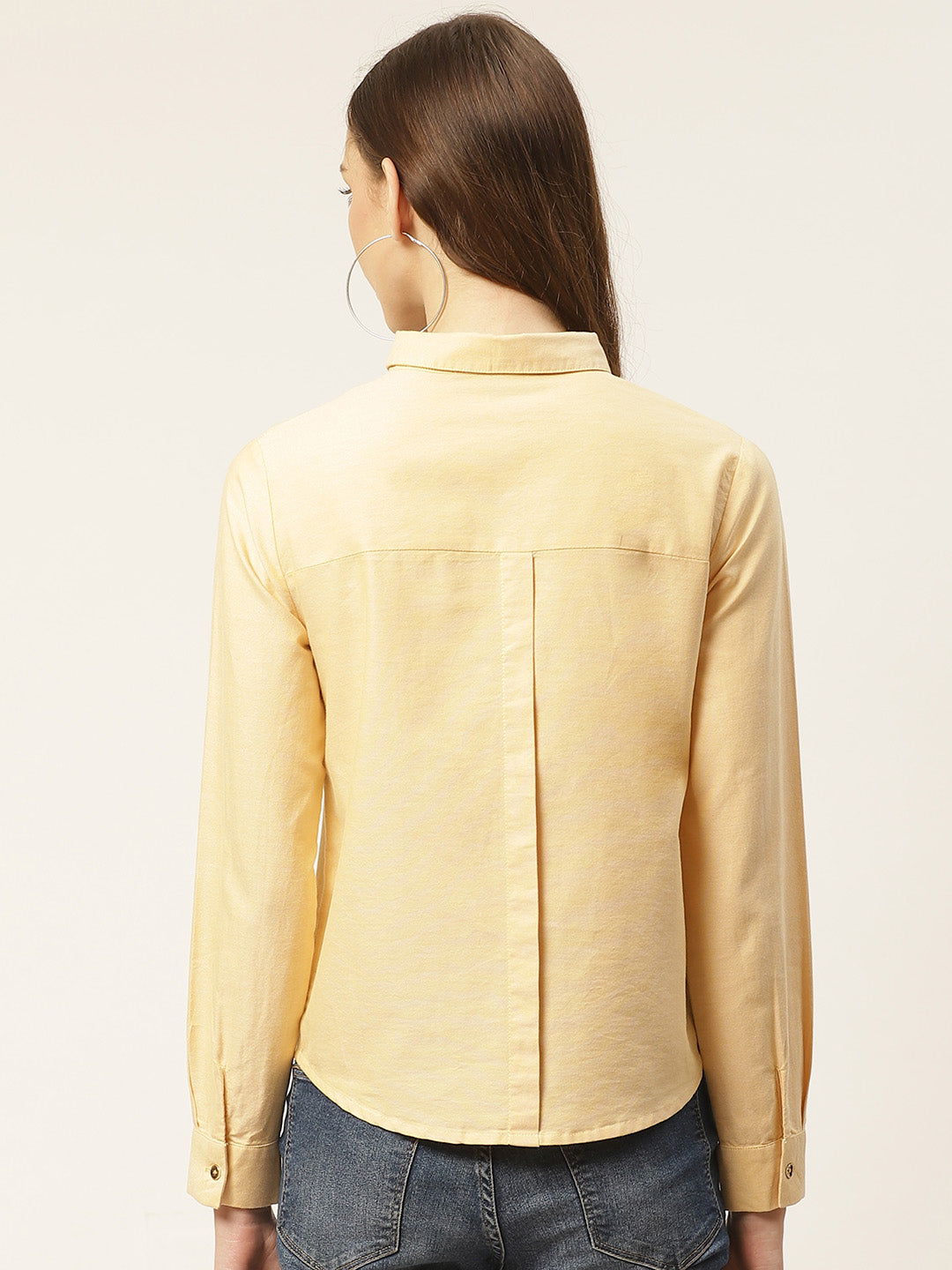 महिलाओं के लिए पीली सॉलिड प्योर कॉटन शर्ट 