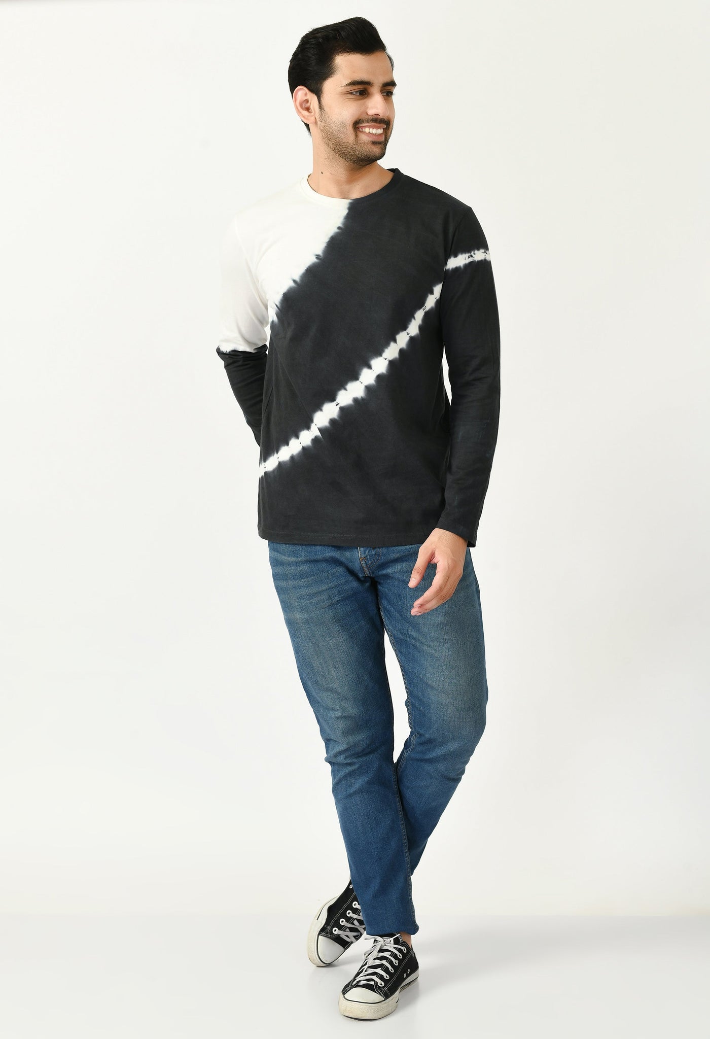 Black & White Unisex Tie-Dye T-shirt