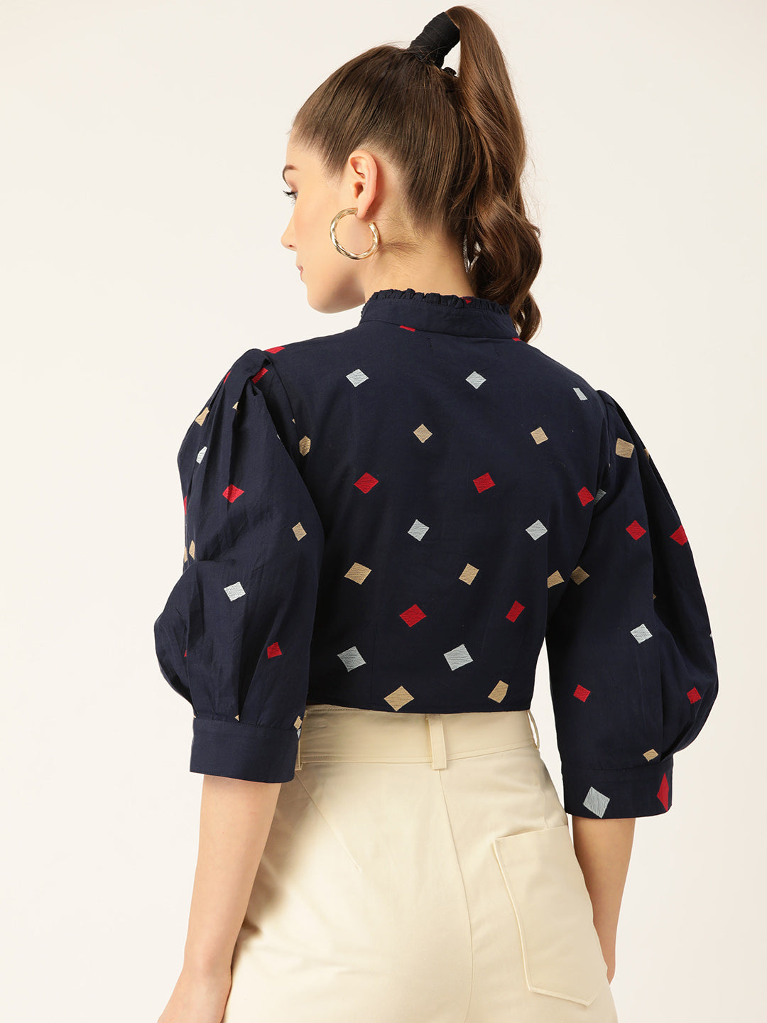 Navy Blue & Red Geometric Embroidered Keyhole Neck Pure Cotton Crop Top