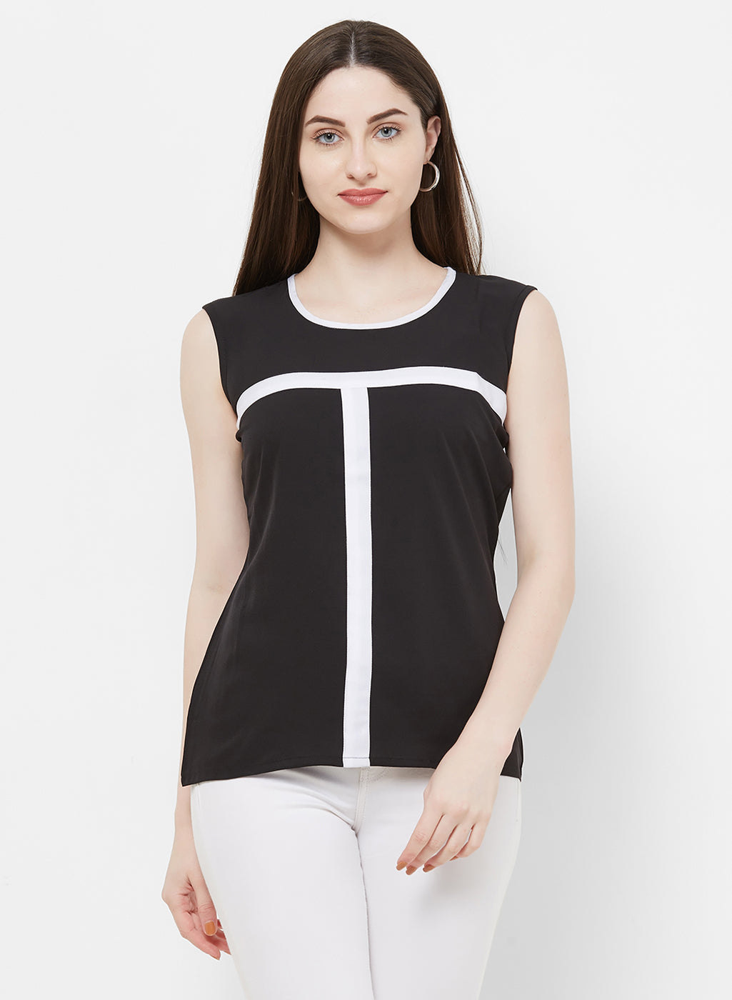 Rue Collection Round Neck Contrast Detail Top